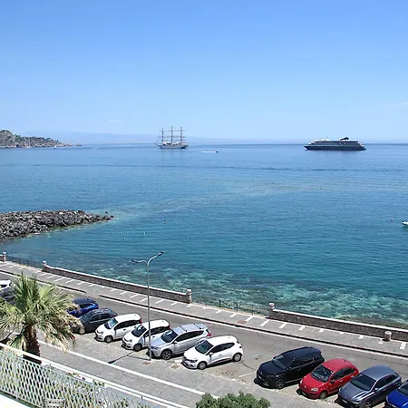 Olympos * Giardini-Naxos