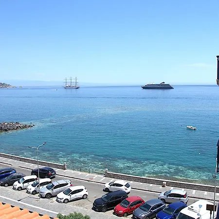 Olympos * جيارديني ناكسوس