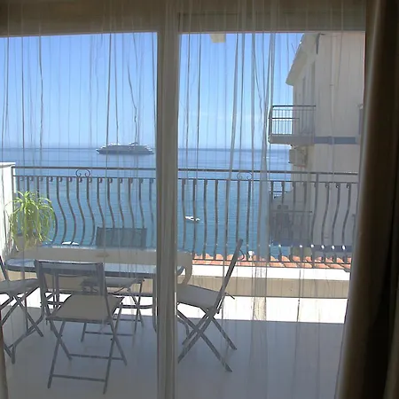 Olympos Apartmán Giardini Naxos